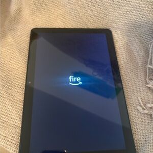 Amazon Fire Tablet - Black series 10